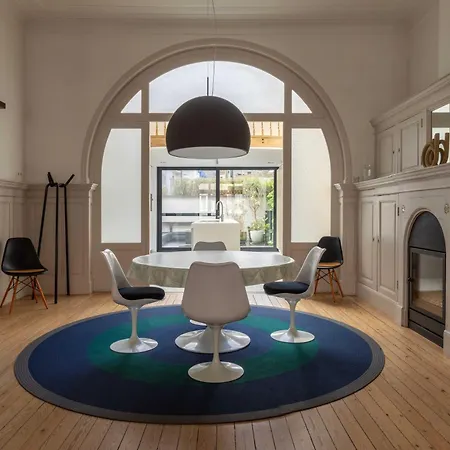 Spacious Belle Epoque House With Free Parking Ferienhaus Ostende
