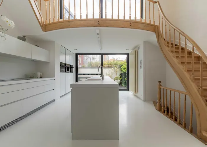 Spacious Belle Epoque House With Free Parking