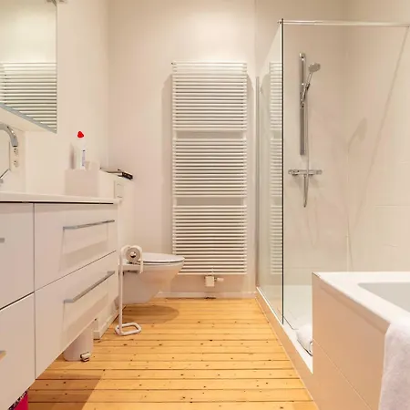 Semesterbostad Spacious Belle Epoque House With Free Parking