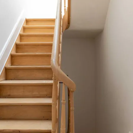 Spacious Belle Epoque House With Free Parking Semesterbostad *