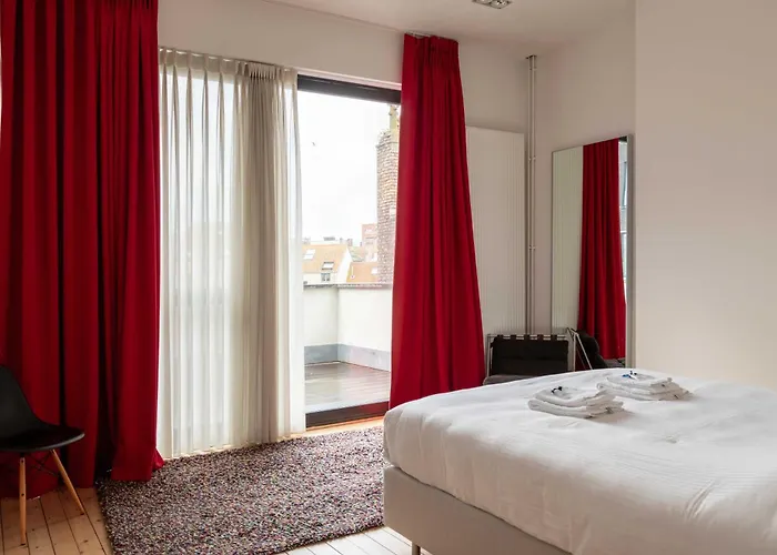 Spacious Belle Epoque House With Free Parking *