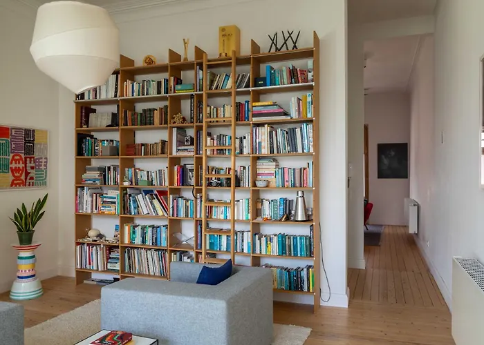 Spacious Belle Epoque House With Free Parking Tatil Evi *