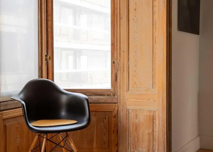 Spacious Belle Epoque House With Free Parking *