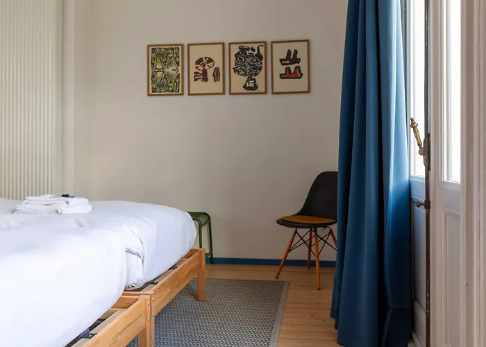 Spacious Belle Epoque House With Free Parking Casa de Férias Ostend