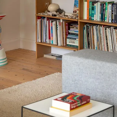 Spacious Belle Epoque House With Free Parking Дом отдыха *