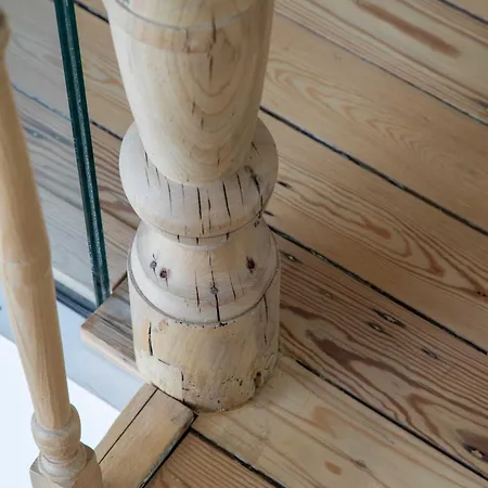 Дом отдыха Spacious Belle Epoque House With Free Parking